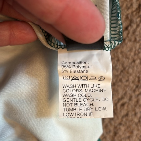 SHEIN Curve Tropical MIDI dress - Picture 6 of 6